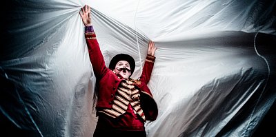 Cirkus Abrafrk / Divadlo Husa na provázku